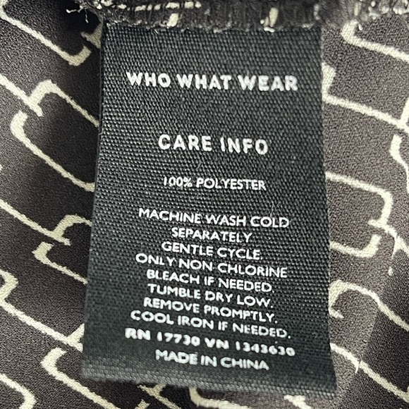 Who What Wear Black White Geometric Pattern Long Sleeve
Button Up Blouse XS - Picture 12 of 14